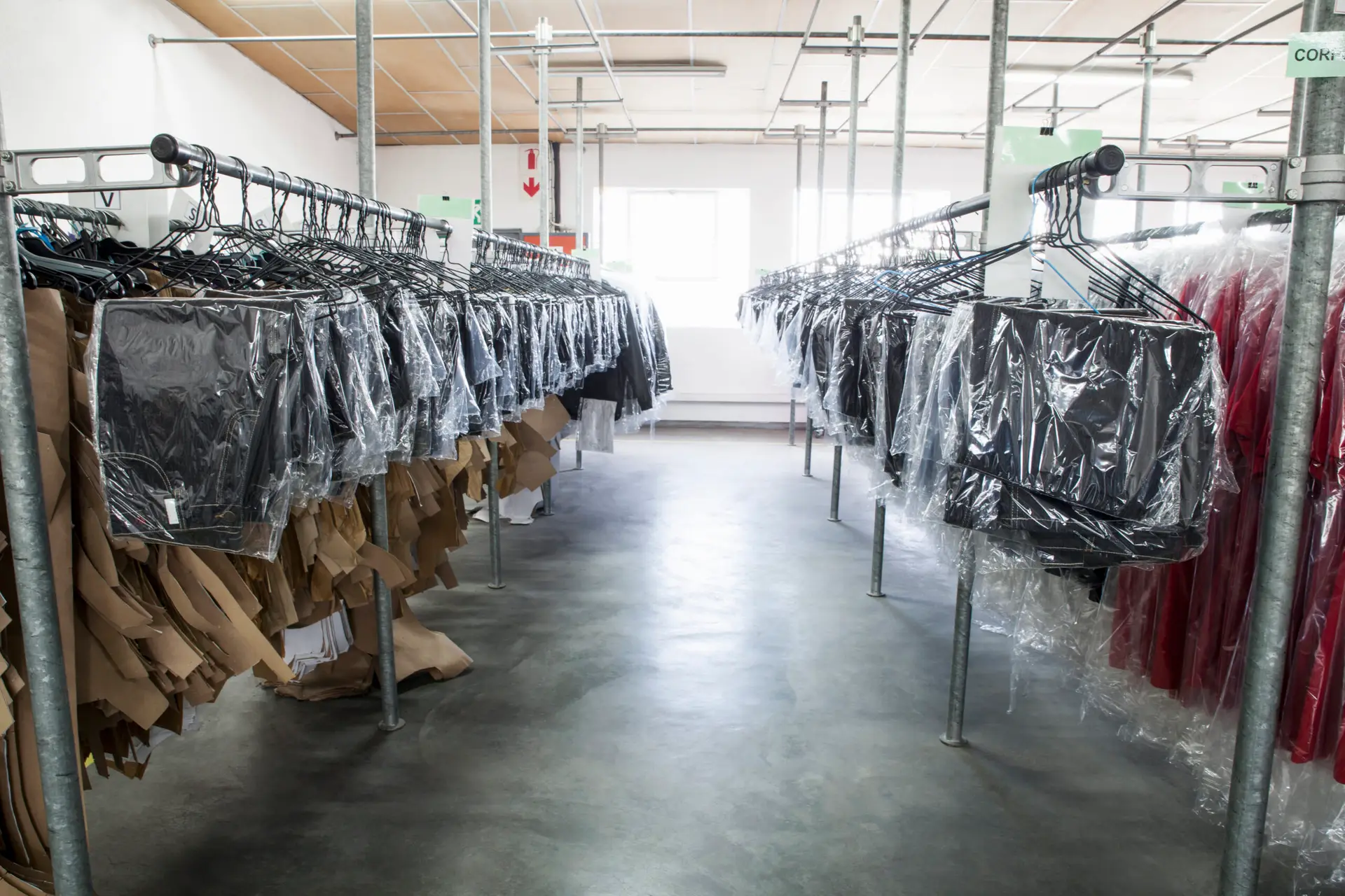 Read more about the article Best Dry Cleaners in Noida | Dry Cleaning Services Near Me